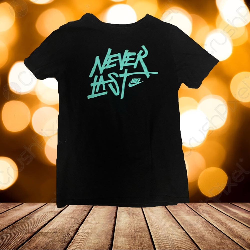 Boys Nike T-shirt